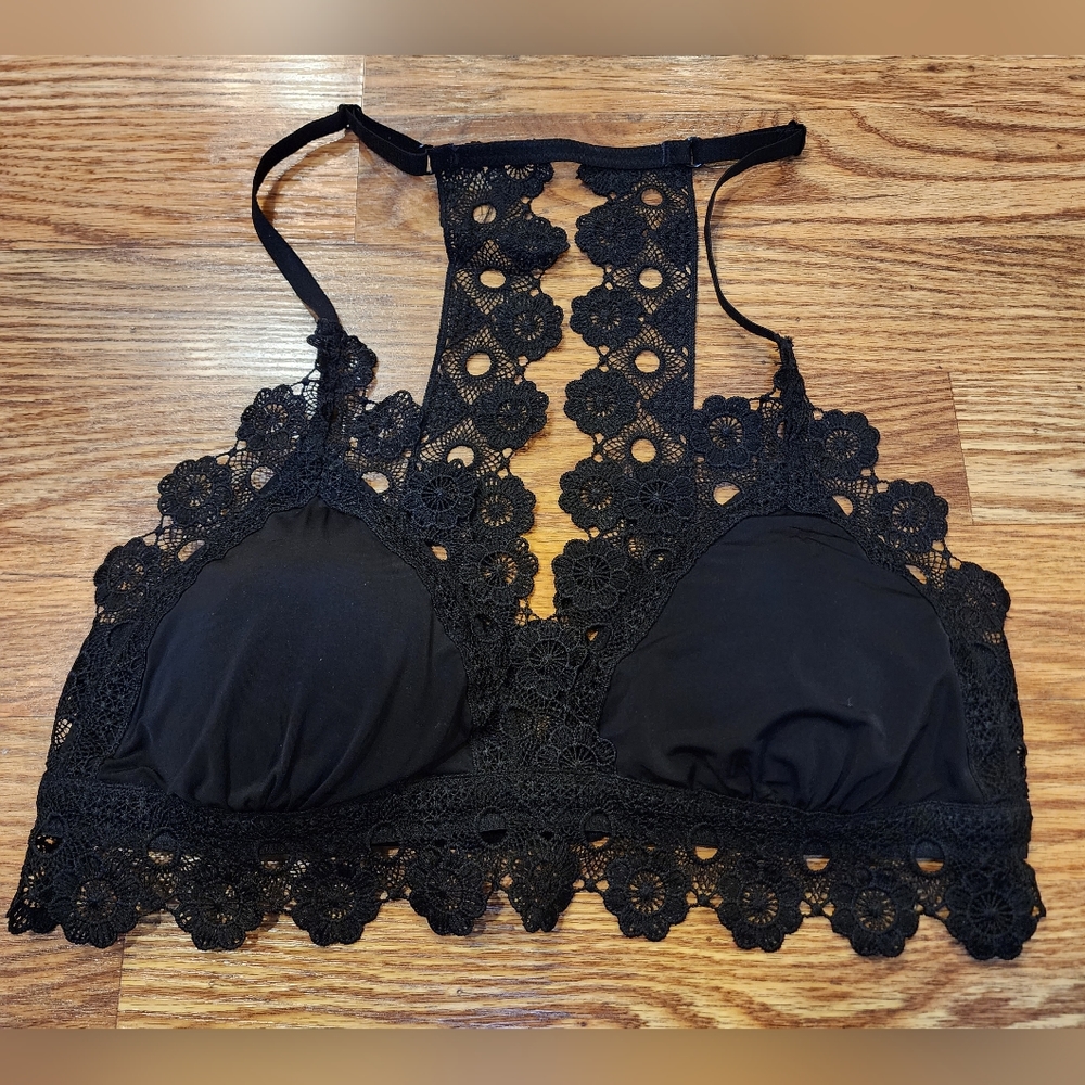 Sexy Lacy Black Bralette Size M Wire free